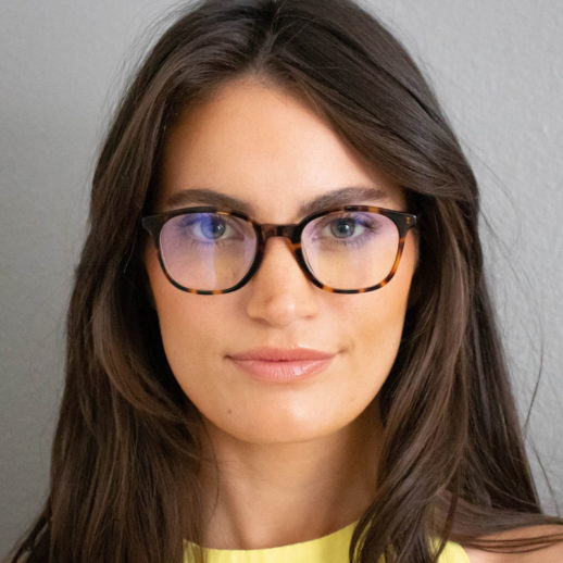 Woman Wearing TrueDark Dark Tortoiseshell Pro Glasses